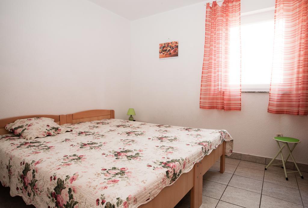 Apartments Vrgada Драге Экстерьер фото