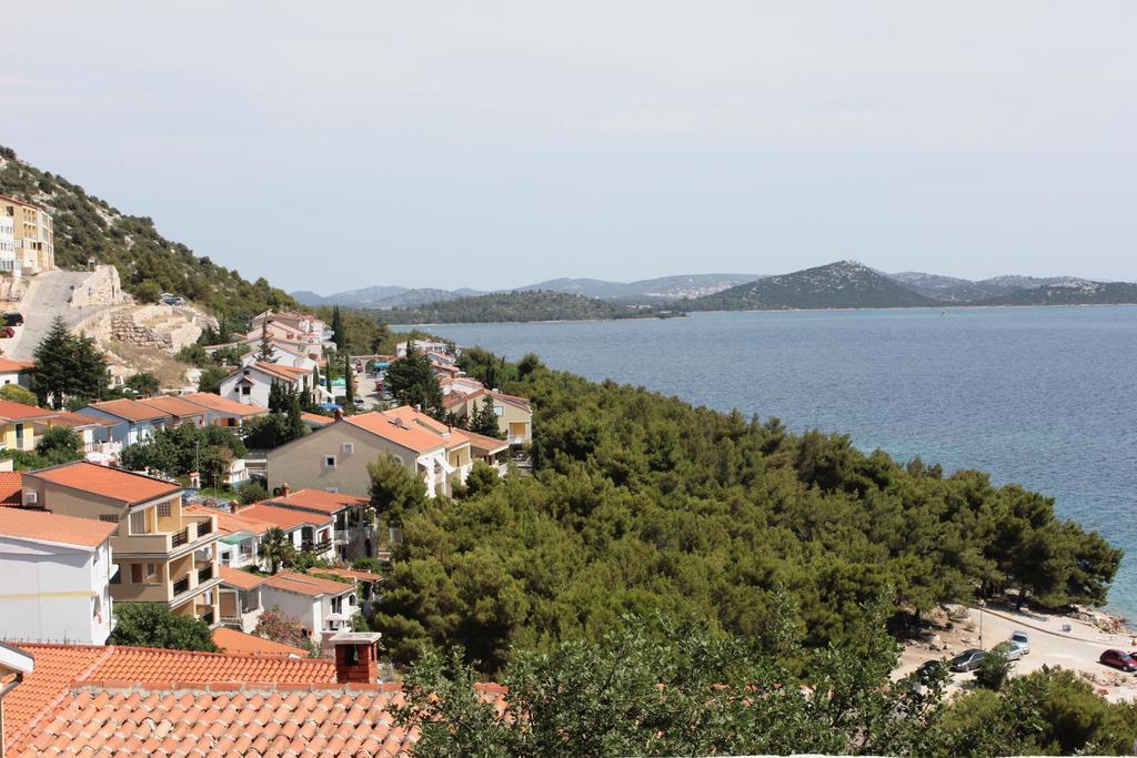 Apartments Vrgada Драге Номер фото